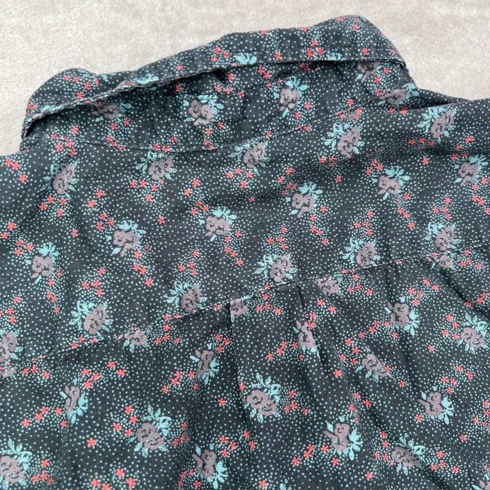 RVCA Slim Fit Button Down Shirt Mens Large Polka Dot Floral Button Down Lot of 2 - Picture 15 of 15